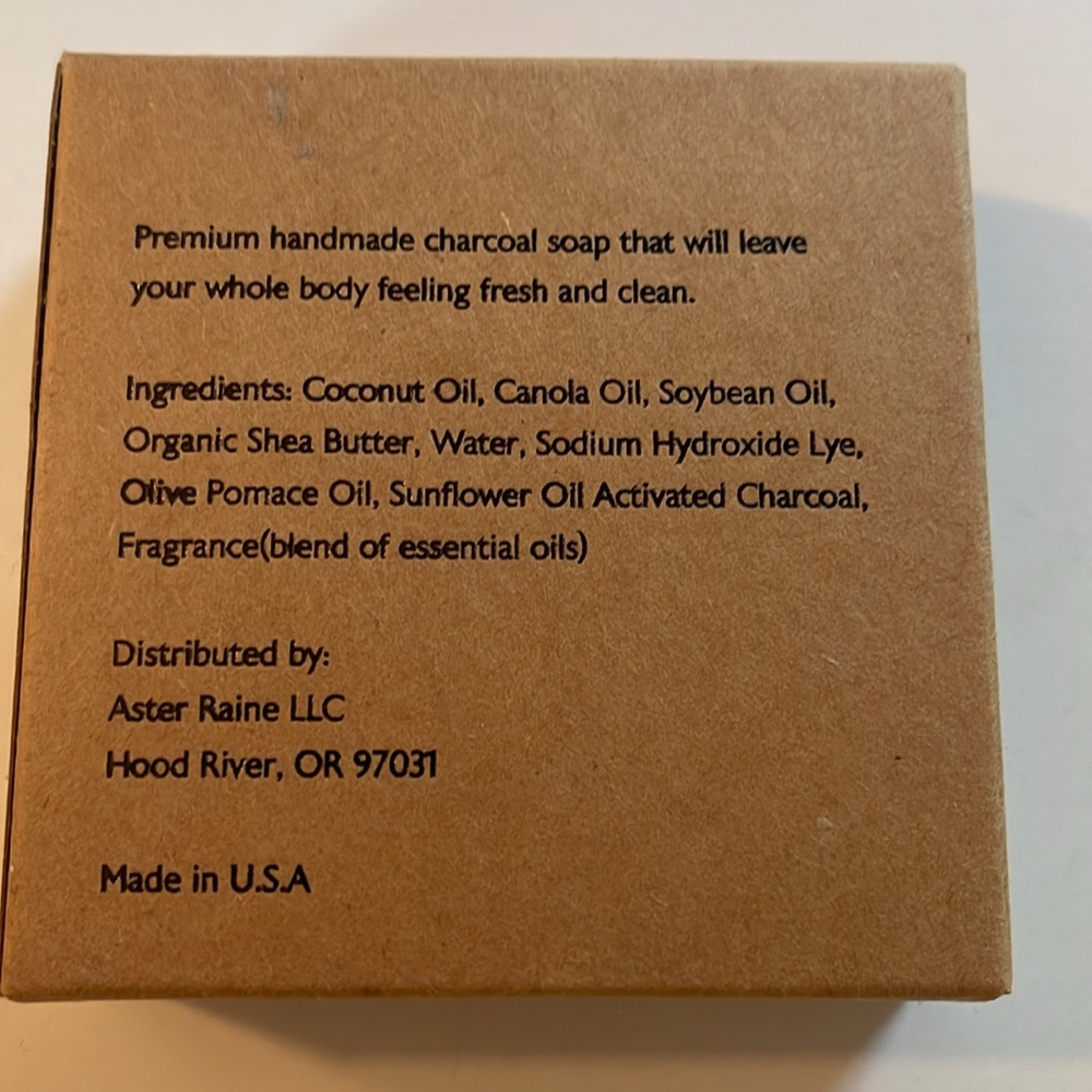 Aster Raine soap - Picture 2 of 2